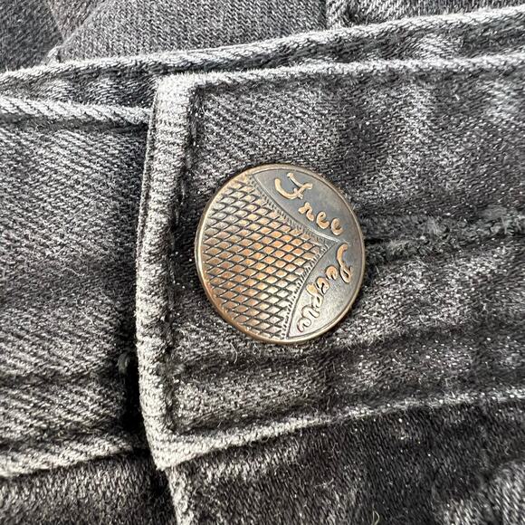 Free People Jeans Women's 27 (4) Black Classic Skinny Raw Hem Preppy Normcore - Picture 4 of 14